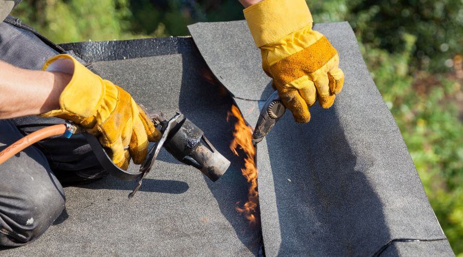 Professional flood damage restoration services in Fredonia, KS